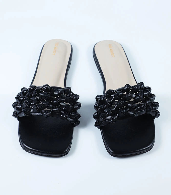 Beach Ready Multi-Knotted Sliders