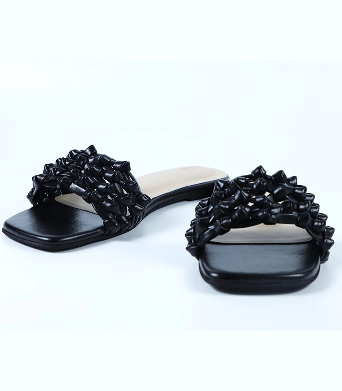 Beach Ready Multi-Knotted Sliders