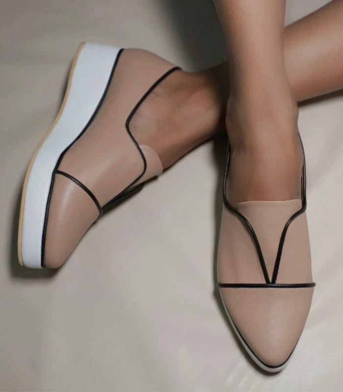 Femme Closed Shoes With Platform Heel