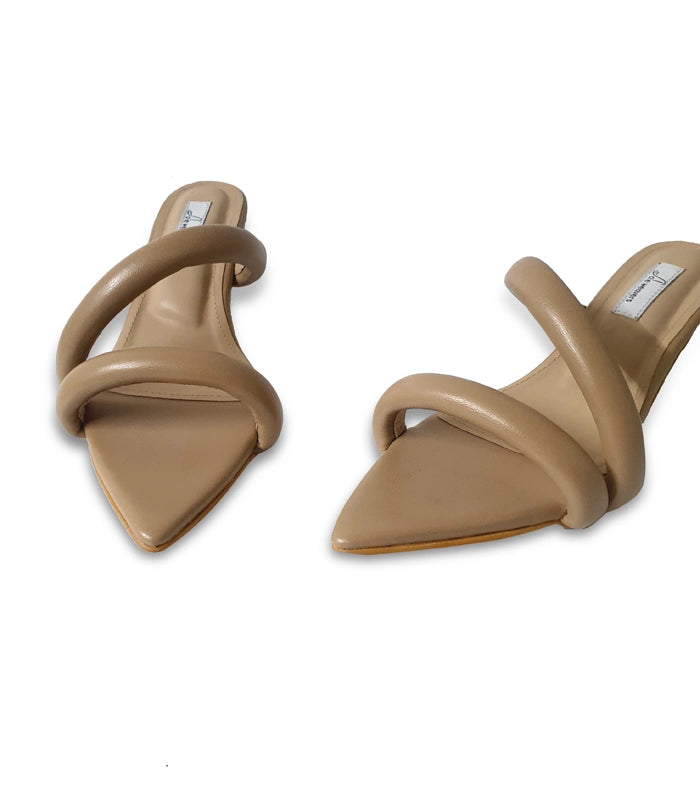 Cassandra Kitten Heels