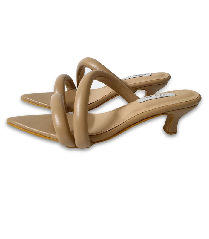 Cassandra Kitten Heels