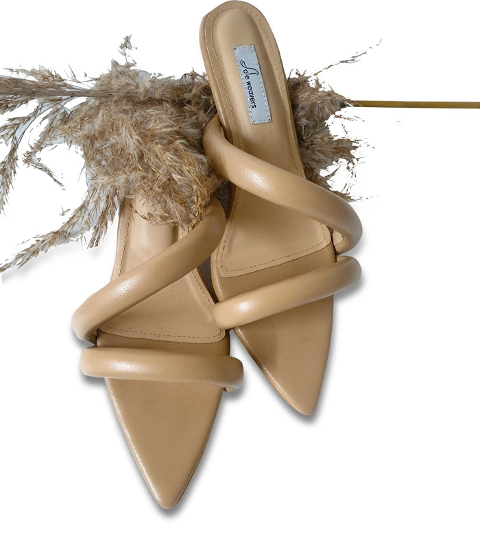 Cassandra Kitten Heels