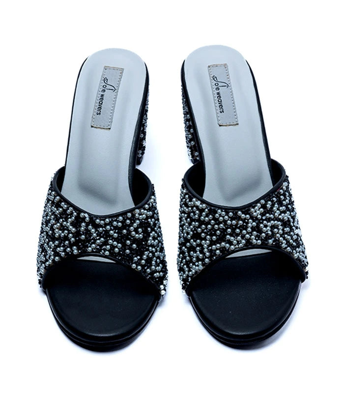 Jumana Motif Work Block Heels Black and Pearl