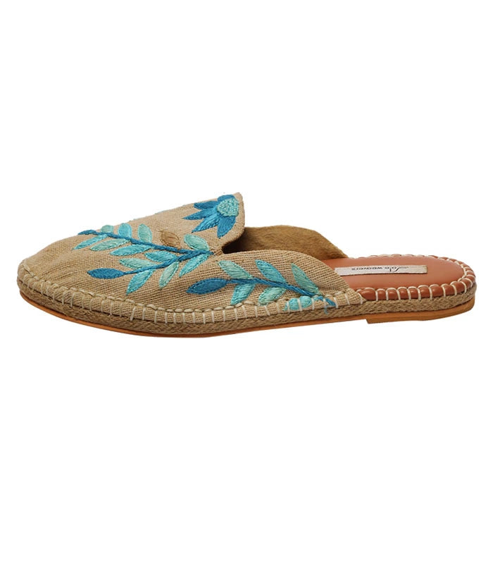 Taru Hand-Embroidered Cushioned Mule