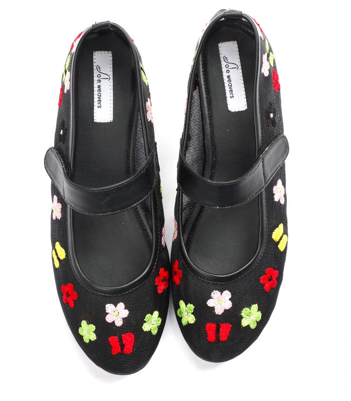 Becoming - Mesh Cushioned Shoes - Black