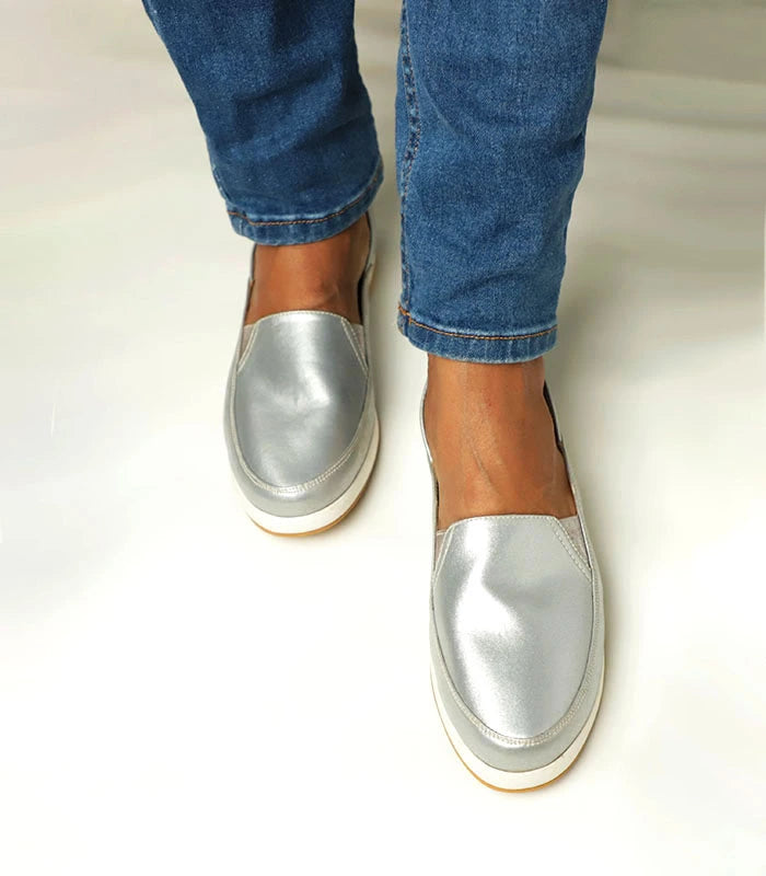 Gleam Platform Slip Onns Sliver