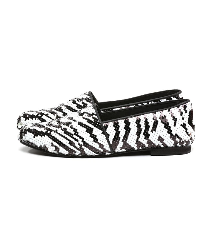 Not In Color Sequen Work Black and White Slipons